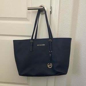 Michael Korda Voyager Tote